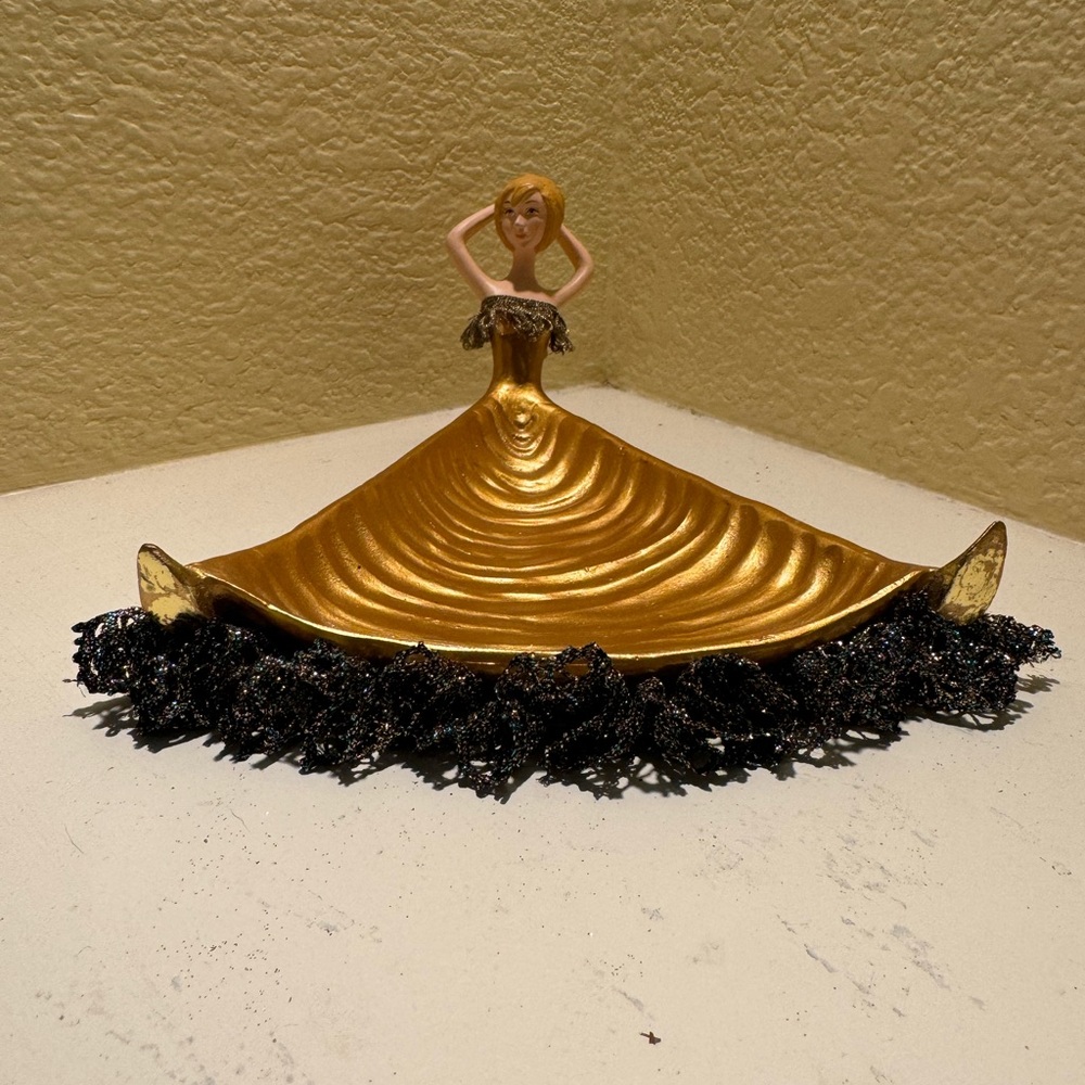 Vintage whimsical trinket dish